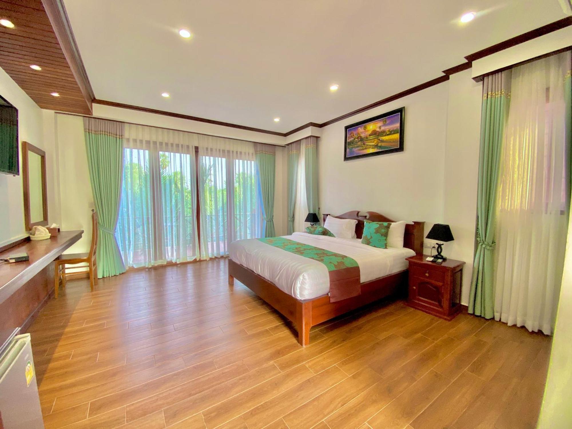 Lodge Moni Essara Kampot Exterior foto